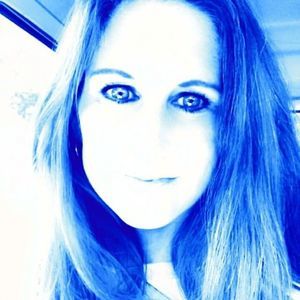 Meet your Posher, Vivian